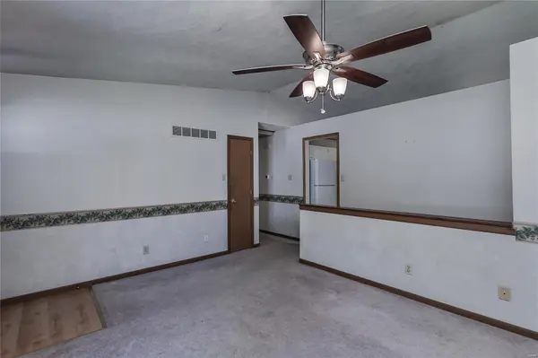 182 Sorlee DR, Valley Park, MO 63088