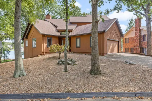 9730 W Vista DR, Hillsboro, MO 63050