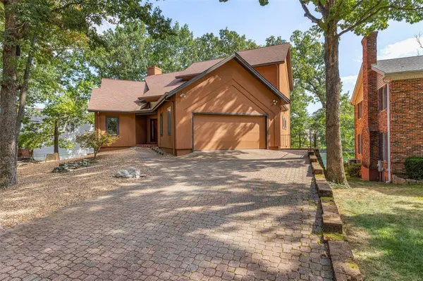 9730 W Vista DR, Hillsboro, MO 63050
