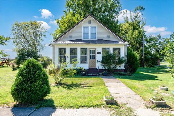 3265 Chestnut ST, Bunker Hill, IL 62014