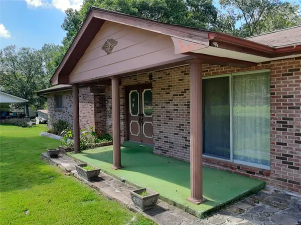 1199 Hwy AA, Piedmont, MO 63957