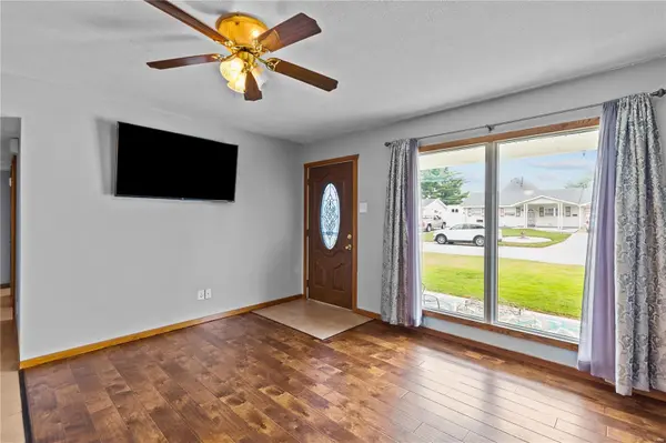 202 Saint Margaret LN, O'fallon, MO 63366