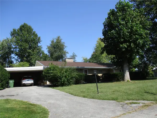 1211 Brenda ST, Chester, IL 62233
