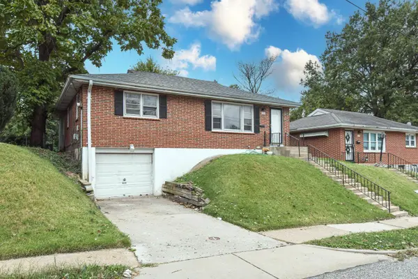 634 Chambers RD, Ferguson, MO 63135