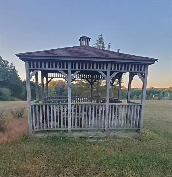 3445 Armbruster RD, De Soto, MO 63020