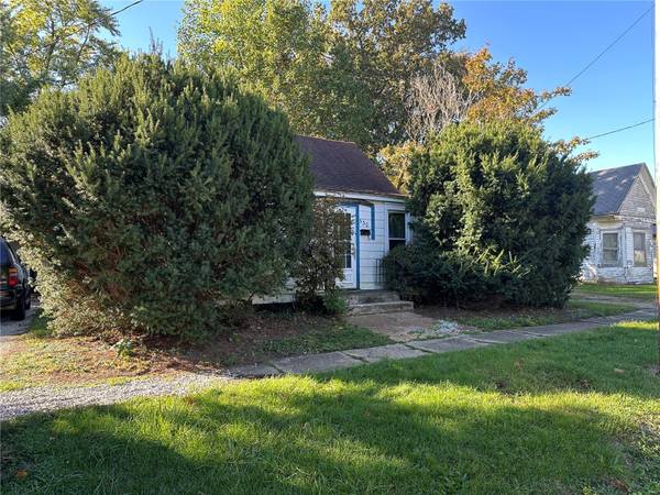 530 E Edwards ST, Litchfield, IL 62056