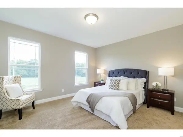 9129 Camino TRL, Cottleville, MO 63304