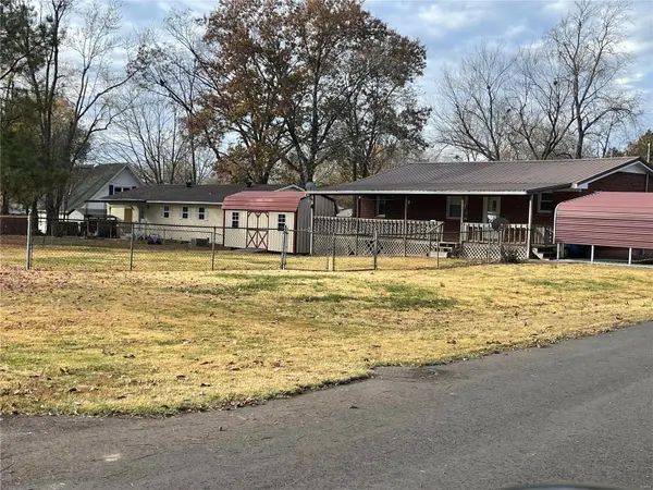 510 Dearborn ST, Scott City, MO 63780