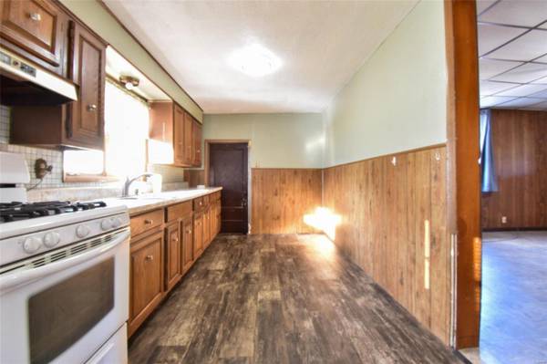 676 Maple ST, Livingston, IL 62058