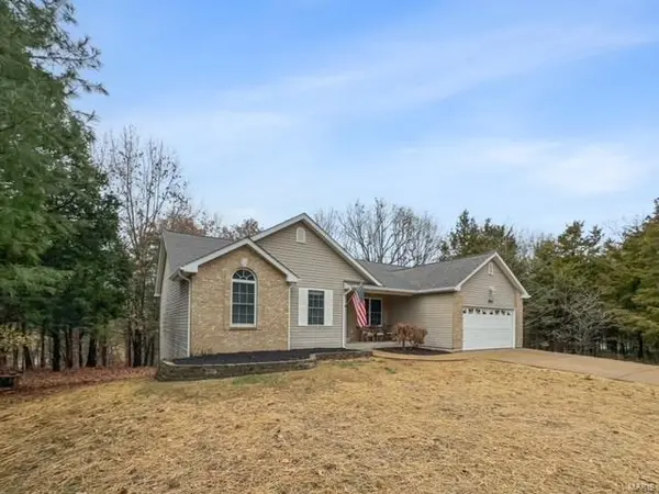 5953 Peachtree DR, Hillsboro, MO 63050