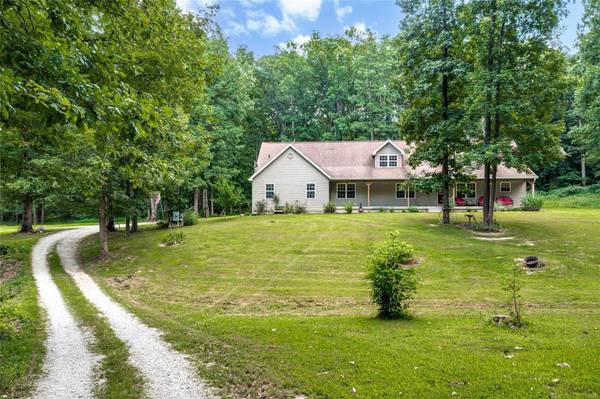 3034 N 1300 ST, Herrick, IL 62431