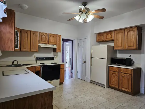 515 Stafford ST, Washington, MO 63090