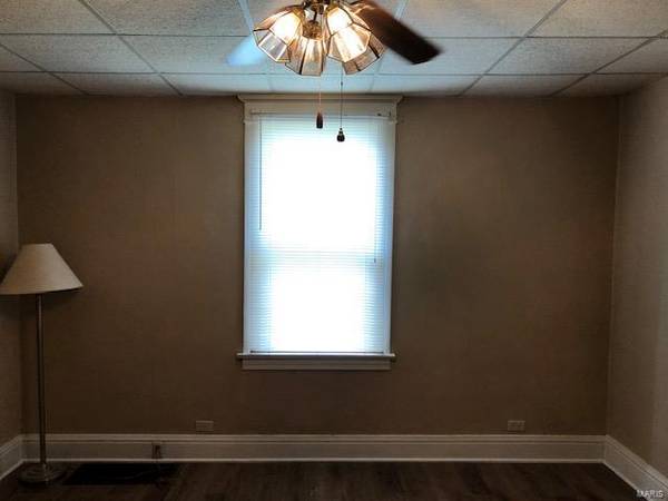 714 E Montgomery ST, Staunton, IL 62088