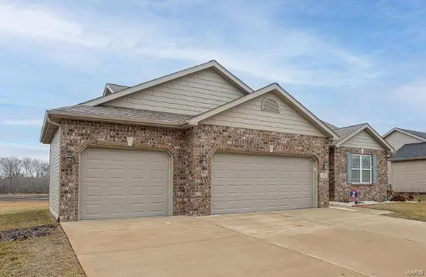 252 Emerald WAY W, Granite City, IL 62040