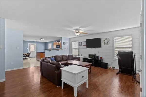 411 Creek Bend DR, Moscow Mills, MO 63362