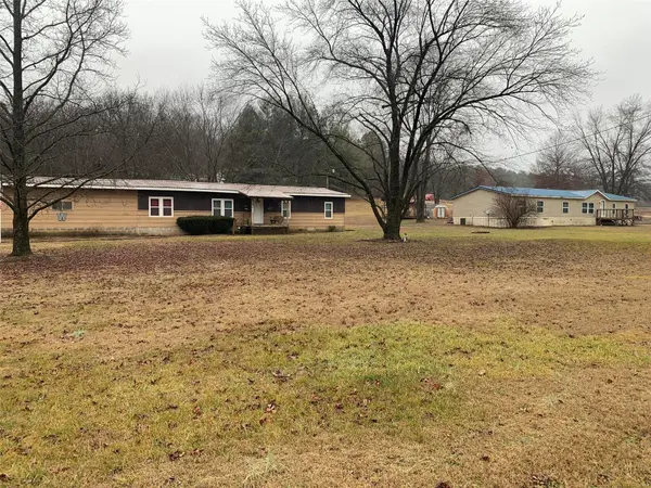 1951 Wayne 353, Piedmont, MO 63957