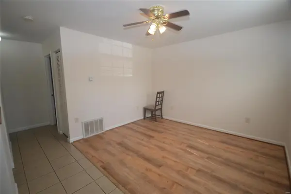 209 209 1/2 West 6th ST W, Cahokia, IL 62206