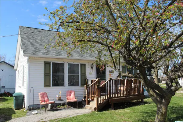 625 N Cherry ST, Montgomery City, MO 63361