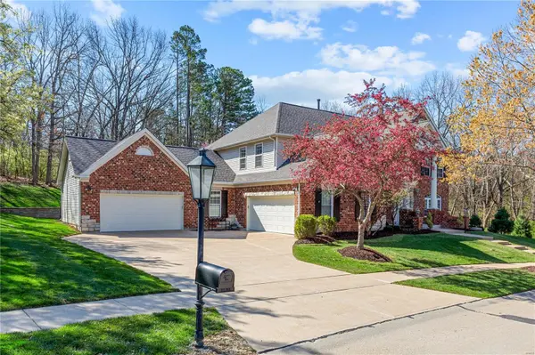 17738 Vintage Oak DR, Wildwood, MO 63038