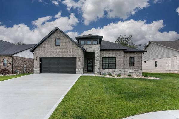 131 KNIGHTS BRIDGE LN., Edwardsville, IL 62025