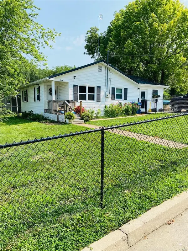412 8th ST,  Vienna,  MO 65582