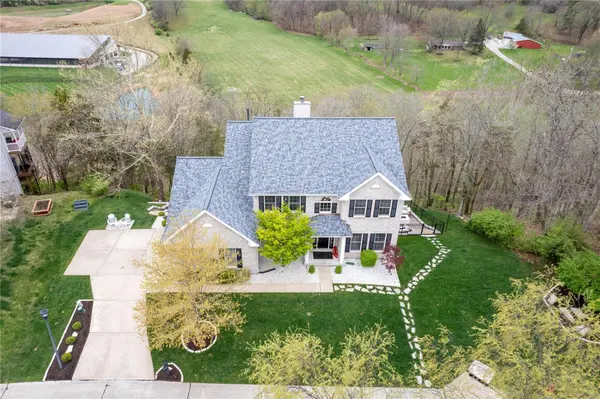 1058 Kiefer Ridge DR, Ballwin, MO 63021