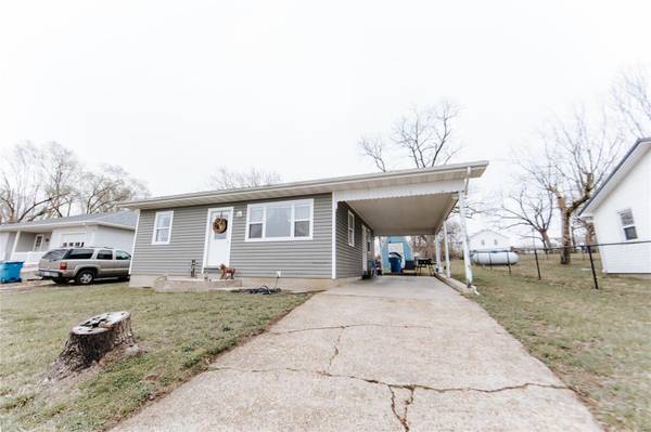 406 N Coffey ST, Vienna, MO 65582