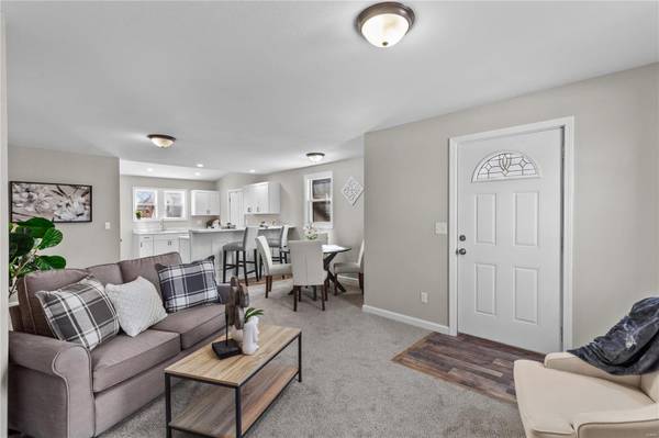 3003 Mayfield AVE, Alton, IL 62002