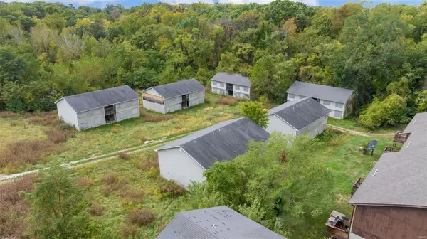 285 Northport Hills DR, Florissant, MO 63033
