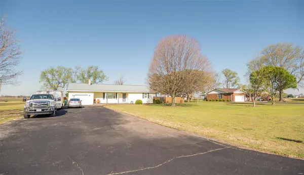 17018 South County Circle Drive, Bernie, MO 63822