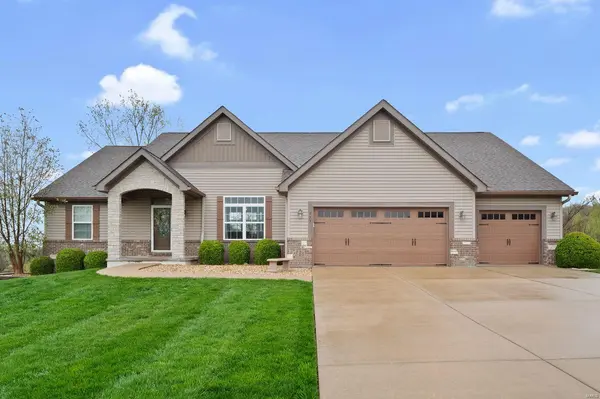 733 Autumn Rise LN, Columbia, IL 62236