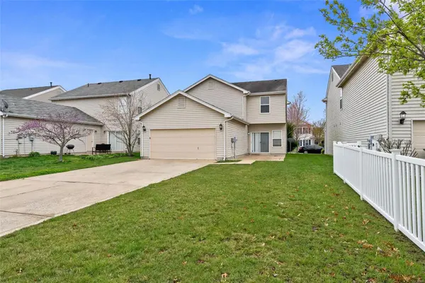 543 Copper Meadows LN, O'fallon, MO 63368