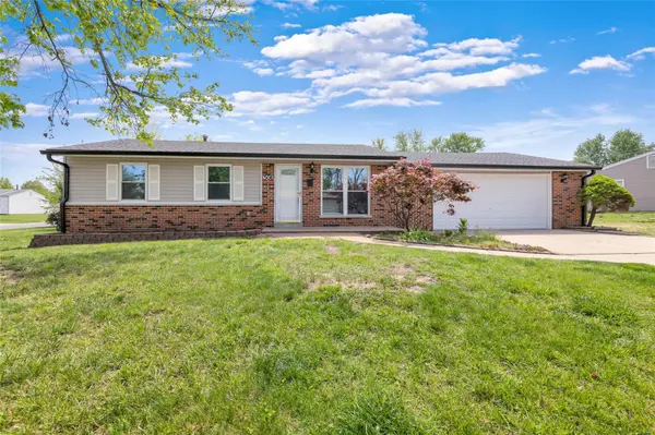 508 Mona DR, O'fallon, MO 63366