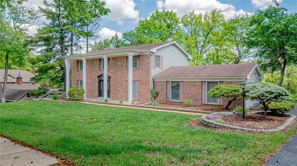 1532 Yarmouth Point DR, Chesterfield, MO 63017