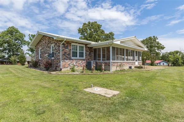 832 Cottage RD, Bonne Terre, MO 63628
