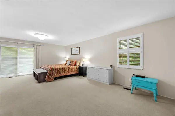 23 Leaside CT, Manchester, MO 63011