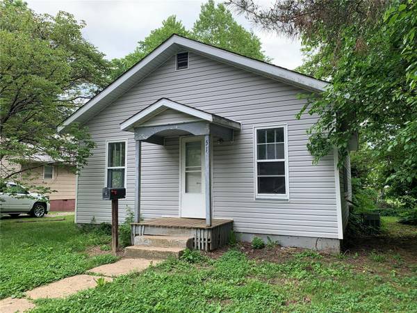 512 McAdams ST, Greenville, IL 62246