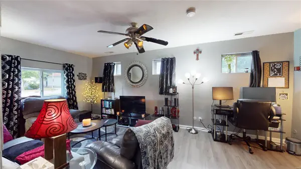 527 S 17th ST, Belleville, IL 62226