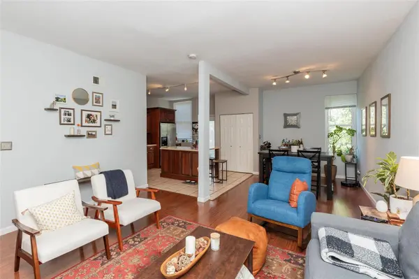 4324 W Pine BLVD #A, St Louis, MO 63108
