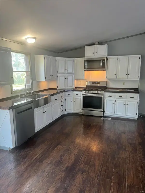 195 Oakwood DR, Foley, MO 63347