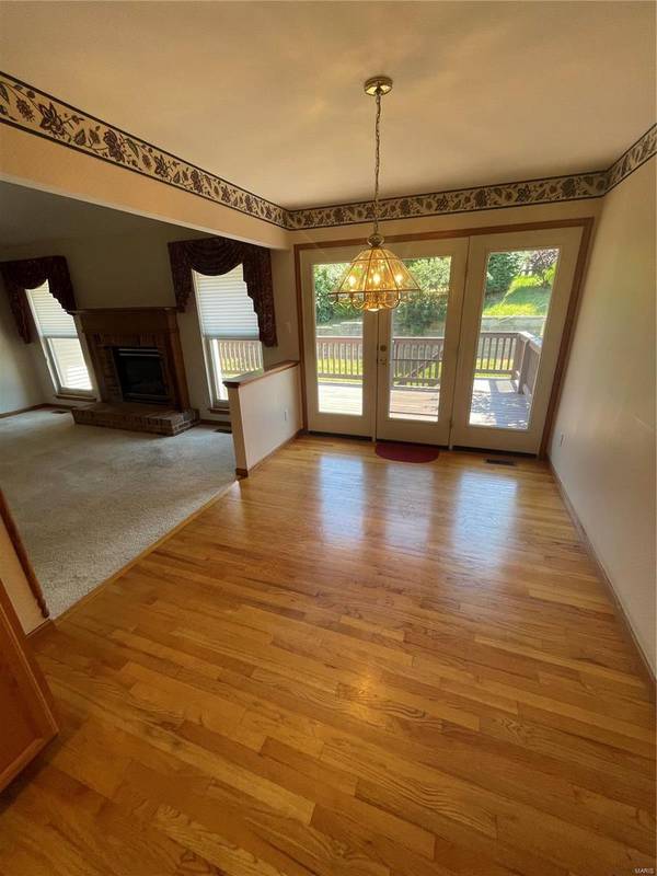 814 Braefield Ct. CT #59, Chesterfield, MO 63017