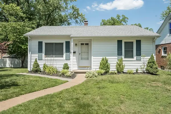 1150 Tompkins ST, St Charles, MO 63301