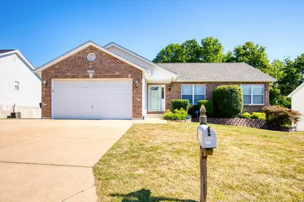 127 Ezekiel CT, Hillsboro, MO 63050
