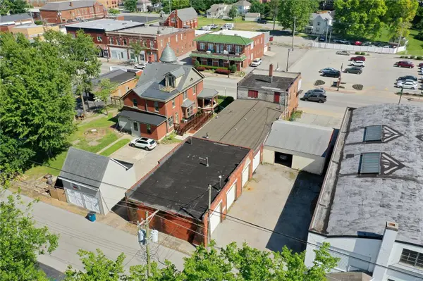 319 W Main ST, Collinsville, IL 62234