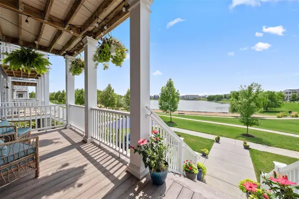 1009 Kilderkin WAY, St Charles, MO 63301