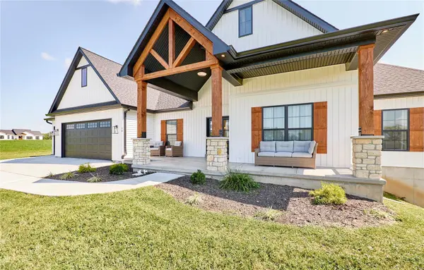 90 Eagles Watch DR, Silex, MO 63377