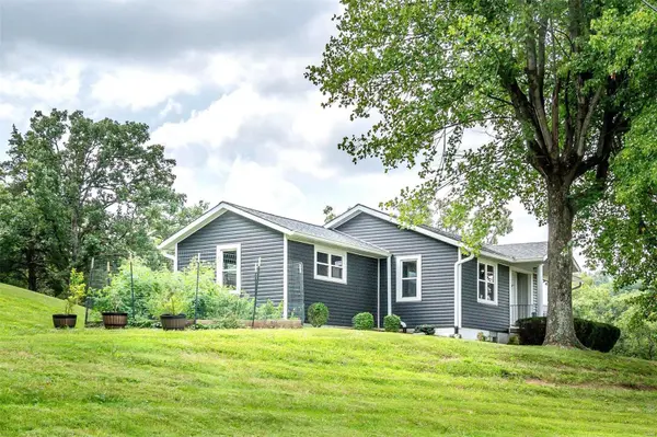 3529 Circle DR, Imperial, MO 63052