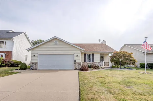 834 Misty Valley RD, O'fallon, IL 62269