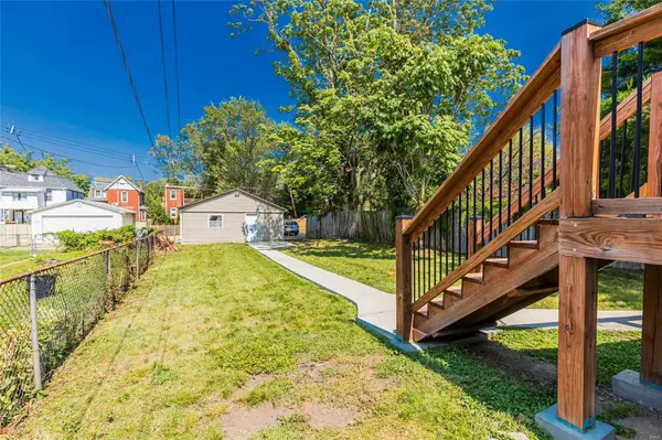 4333 Juniata ST, St Louis, MO 63116