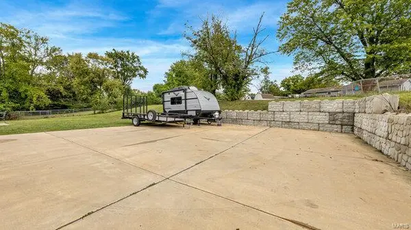 972 Motherhead RD, St Charles, MO 63304